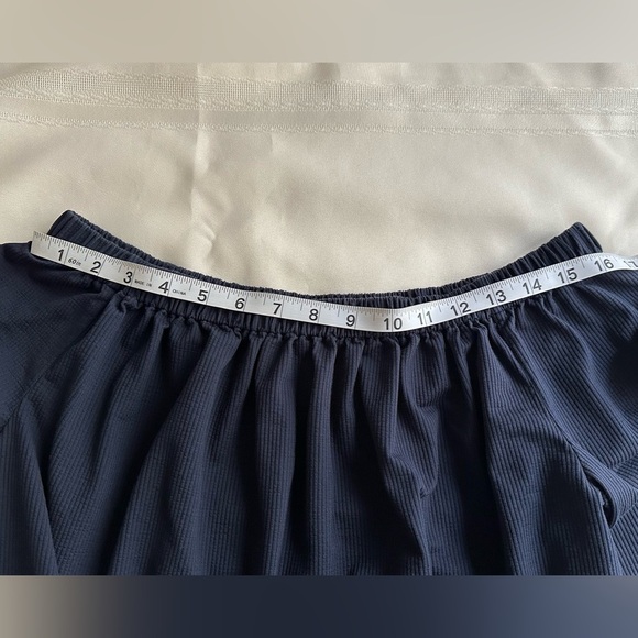 Theory Elegant Black Off-Shoulder Blouse - Picture 10 of 14